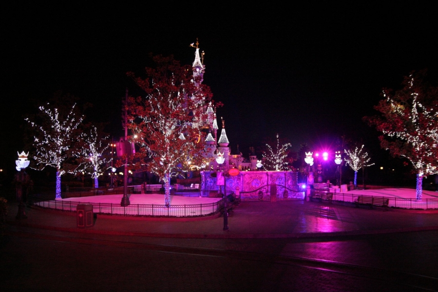 gal/Disneyland_Resort_Paris/noel07/Illuminations/IMG_9833.JPG
