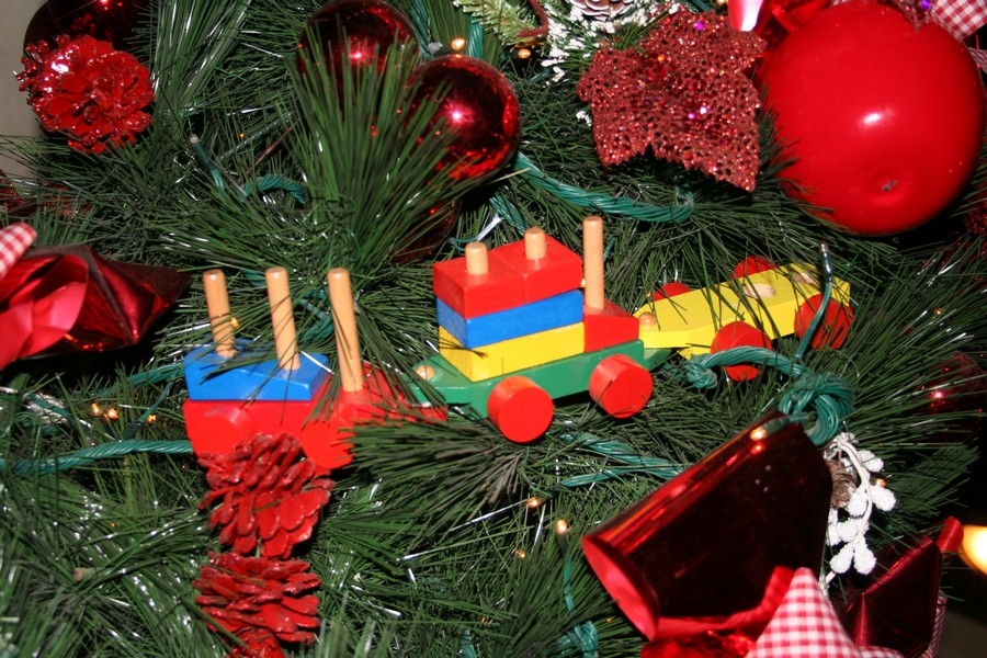 gal/Disneyland_Resort_Paris/noel07/Sapins/IMG_2026.JPG
