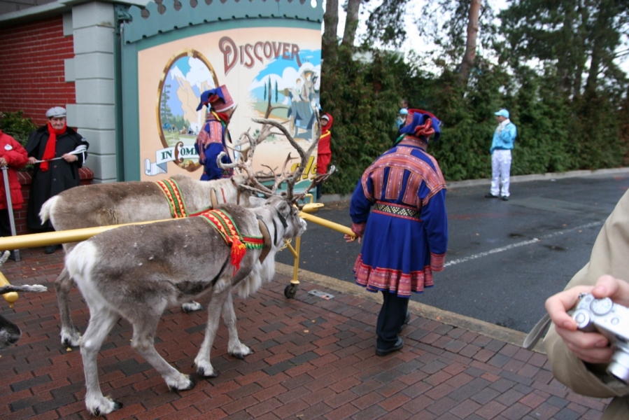 gal/Disneyland_Resort_Paris/noel07/parade/IMG_9537.JPG