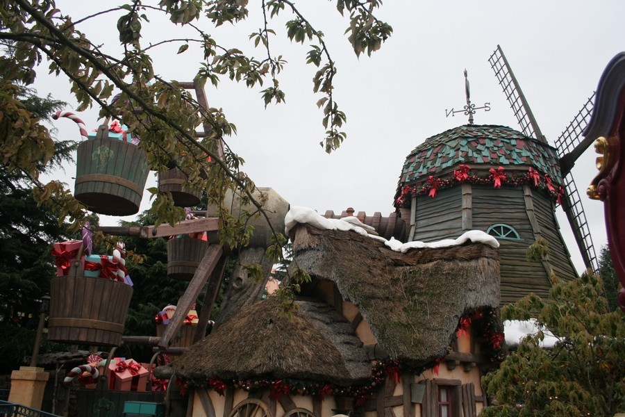 gal/Disneyland_Resort_Paris/noel07/villagebelle/IMG_8307.JPG