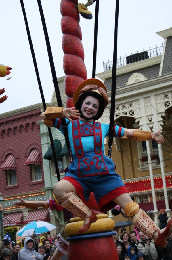 gal/Disneyland_Resort_Paris/paradereve/IMG_6083.JPG