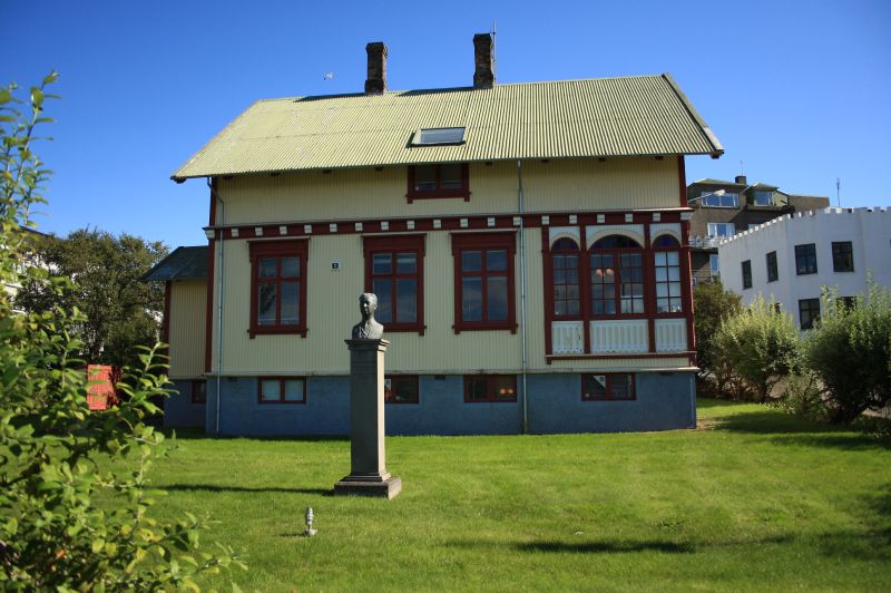 gal/Iceland/Reykjavik/Tjornin/Iceland_Reykjavik_Tjornin11.jpg