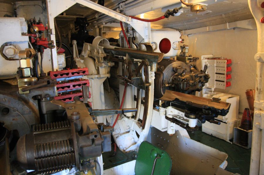 gal/Londres/HMS_Belfast/Canons_de_Tourelle/HMS_Belfast_10.jpg