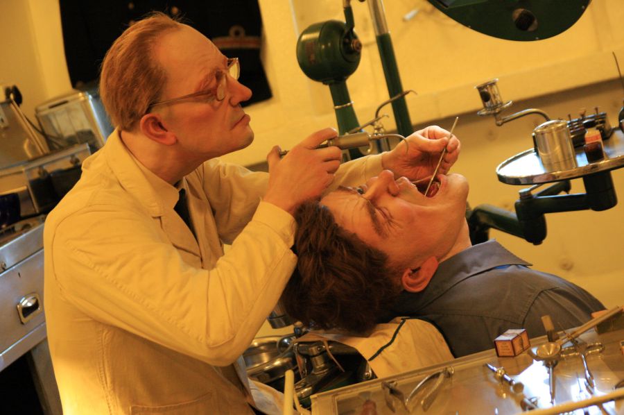 gal/Londres/HMS_Belfast/Infirmerie_-_Dentiste/HMS_Belfast_02.jpg