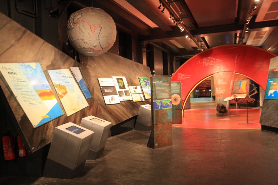 gal/Londres/Natural_History_Museum/Earth/London_Natural_History_Museum327.jpg