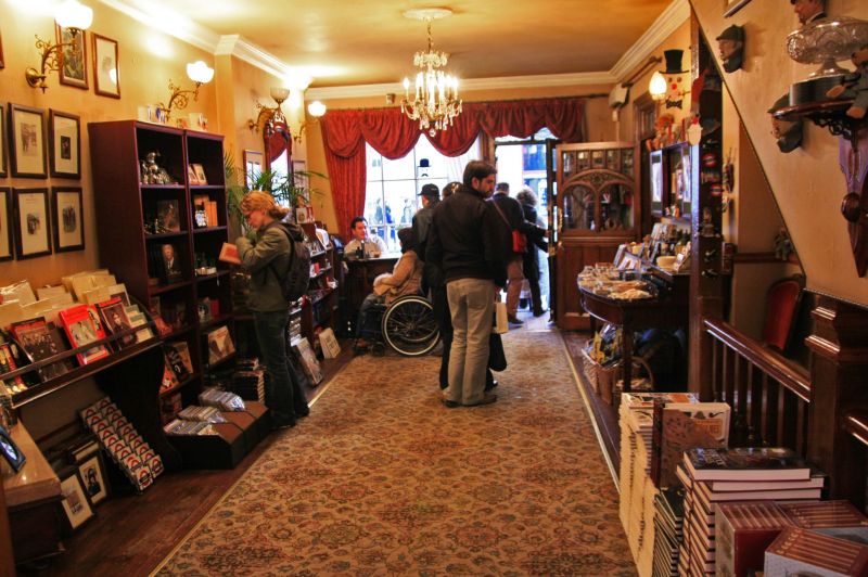gal/Londres/Sherlock_Holmes_Museum/Boutique/Sherlock_Holmes_Museum_014.jpg
