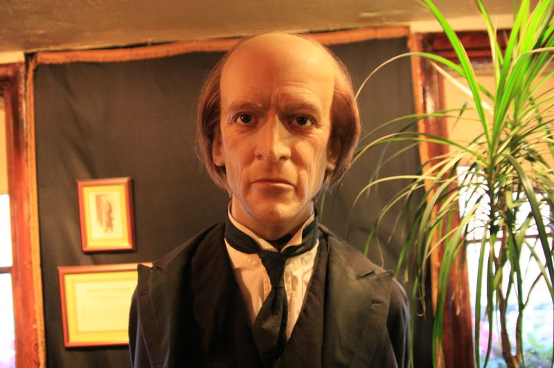 gal/Londres/Sherlock_Holmes_Museum/Scenes_de_Crime/Sherlock_Holmes_Museum_107.jpg