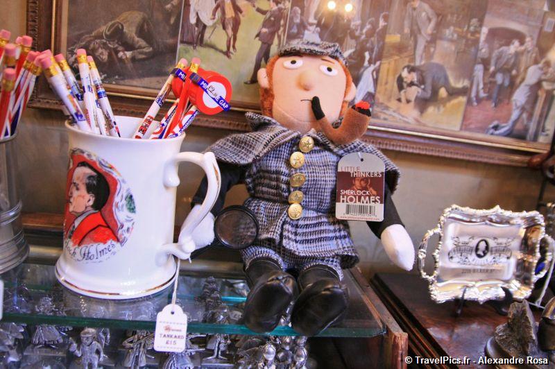 gal/Londres/Sherlock_Holmes_Museum/Sherlock_Holmes_Museum_London015.jpg