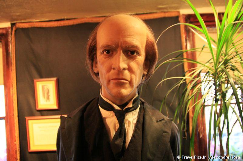 gal/Londres/Sherlock_Holmes_Museum/Sherlock_Holmes_Museum_London107.jpg