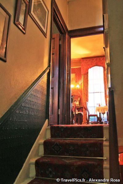 gal/Londres/Sherlock_Holmes_Museum/Sherlock_Holmes_Museum_London137.jpg