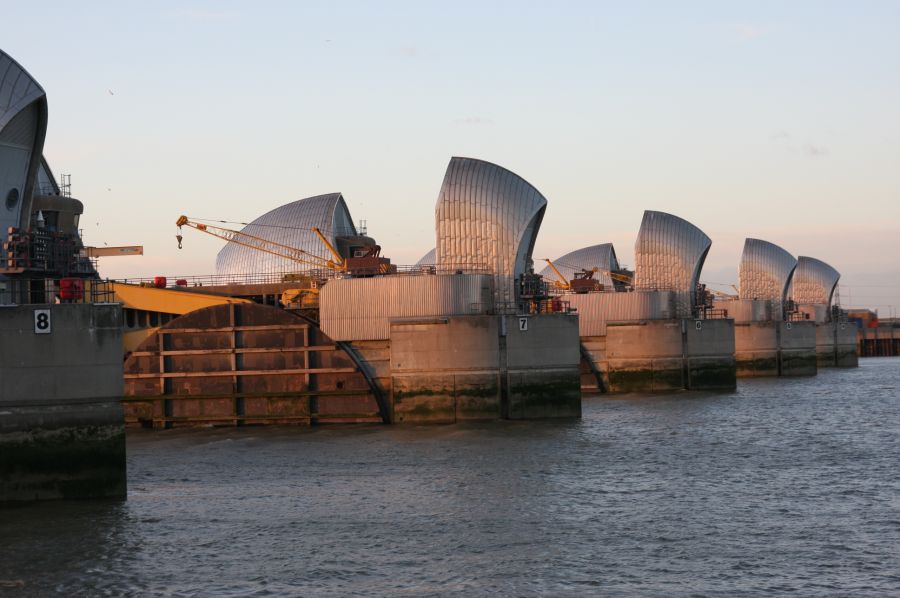 gal/Londres/Thames_Flood_Barrier/Thames_Flood_Barrier49.jpg