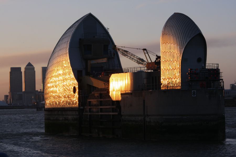 gal/Londres/Thames_Flood_Barrier/Thames_Flood_Barrier53.jpg