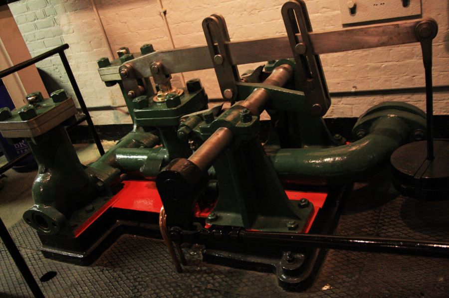 gal/Londres/Tower_Bridge/Machineries/IMG_9398.jpg