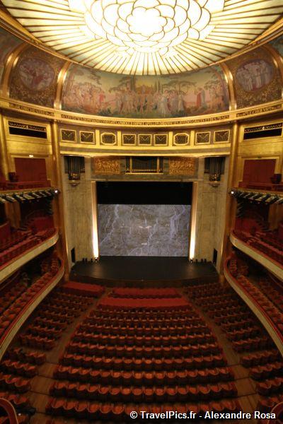 gal/Musical_Theatres/Asterix_-_Theatre_des_Champs_Elysees/Asterix_Musical_Theatre_Champs_Elysees017.jpg
