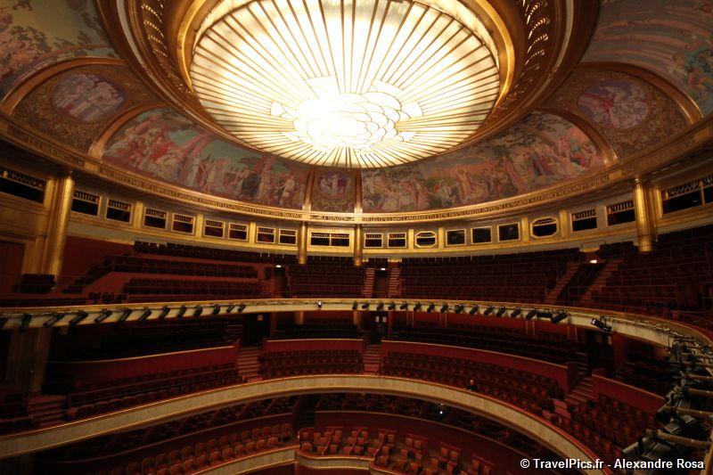 gal/Musical_Theatres/Asterix_-_Theatre_des_Champs_Elysees/Asterix_Musical_Theatre_Champs_Elysees022.jpg