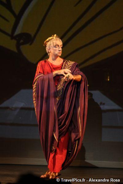 gal/Musical_Theatres/Asterix_-_Theatre_des_Champs_Elysees/Asterix_Musical_Theatre_Champs_Elysees063.jpg