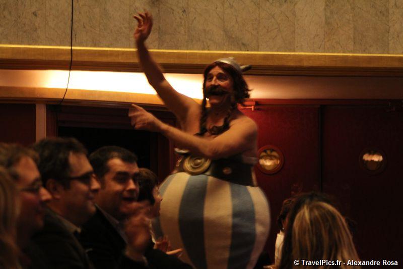 gal/Musical_Theatres/Asterix_-_Theatre_des_Champs_Elysees/Asterix_Musical_Theatre_Champs_Elysees071.jpg
