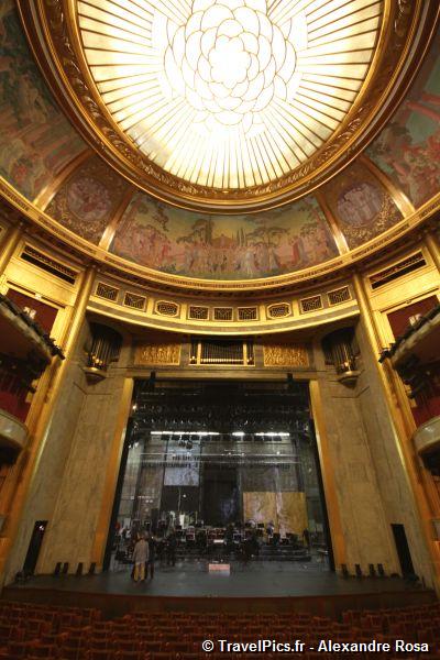 gal/Musical_Theatres/Asterix_-_Theatre_des_Champs_Elysees/Asterix_Musical_Theatre_Champs_Elysees145.jpg