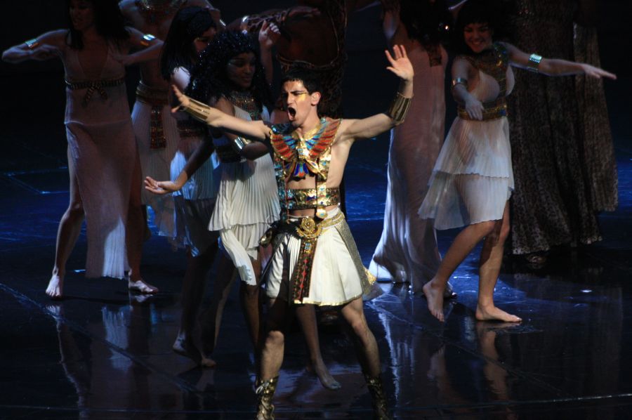 gal/Musical_Theatres/Cleopatre_-_Palais_des_Sports/Cleopatre_Comedie_Musicale_Palais_des_Sports_Paris120.jpg