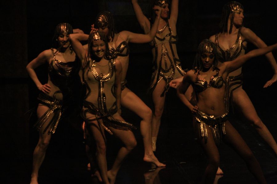 gal/Musical_Theatres/Cleopatre_-_Palais_des_Sports/Cleopatre_Comedie_Musicale_Palais_des_Sports_Paris163.jpg