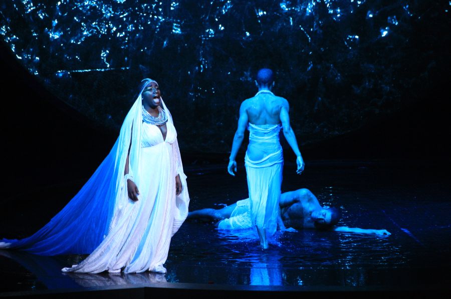 gal/Musical_Theatres/Cleopatre_-_Palais_des_Sports/Cleopatre_Comedie_Musicale_Palais_des_Sports_Paris439.jpg