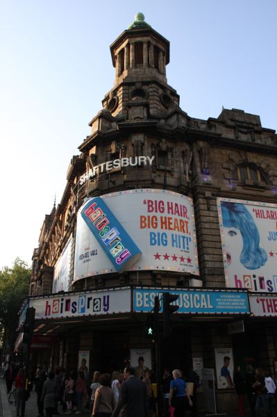 gal/Musical_Theatres/Hairspray_-_Shaftesbury_Theatre/Shaftesbury_Theatre_Hairspray16.JPG