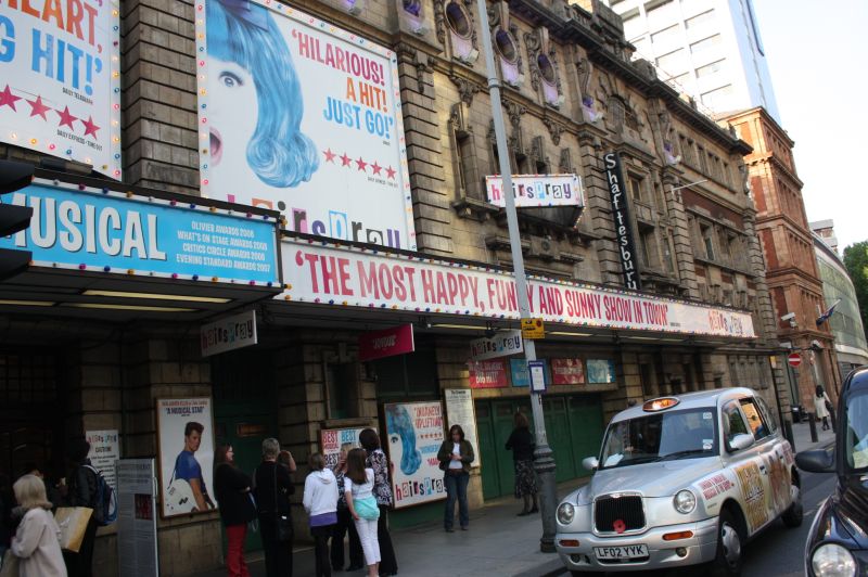 gal/Musical_Theatres/Hairspray_-_Shaftesbury_Theatre/Shaftesbury_Theatre_Hairspray17.JPG