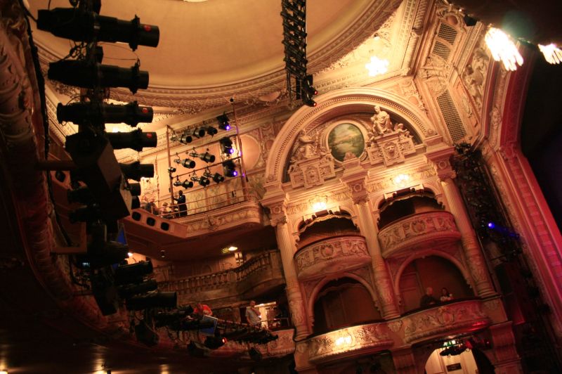 gal/Musical_Theatres/Hairspray_-_Shaftesbury_Theatre/Shaftesbury_Theatre_Hairspray74.JPG