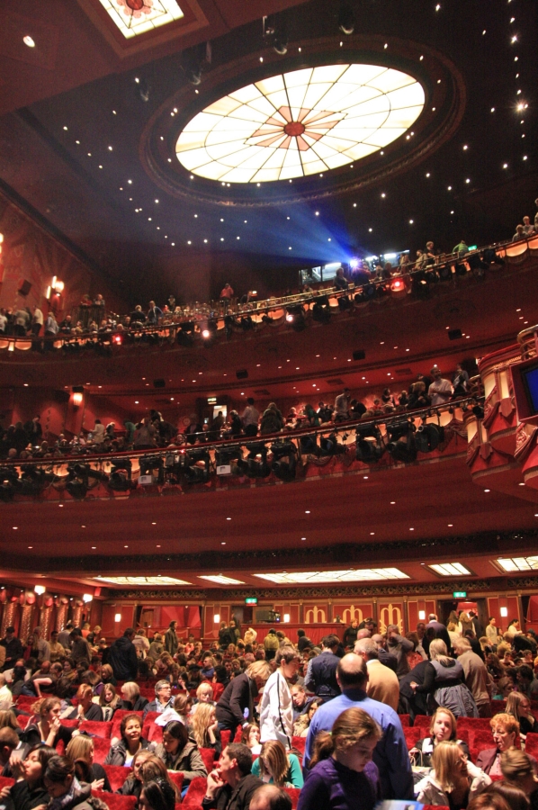 gal/Musical_Theatres/Mary_Poppins_-_Prince_Edward_Theatre/IMG_2139.jpg