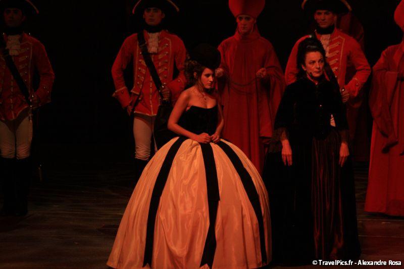 gal/Musical_Theatres/Mozart_Opera_Rock_-_Palais_des_Sports/Mozart_Opera_Rock_Palais_des_Sports_Paris051.jpg