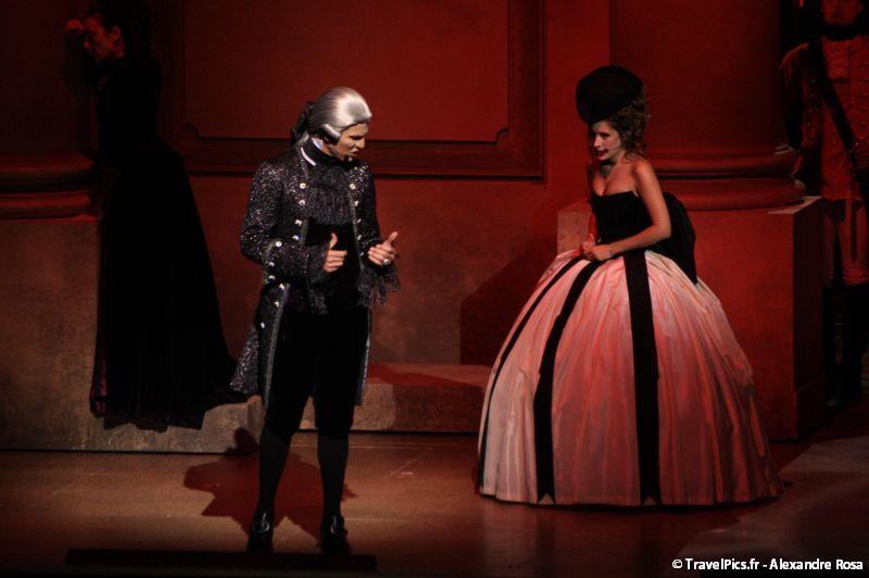 gal/Musical_Theatres/Mozart_Opera_Rock_-_Palais_des_Sports/Mozart_Opera_Rock_Palais_des_Sports_Paris054.jpg