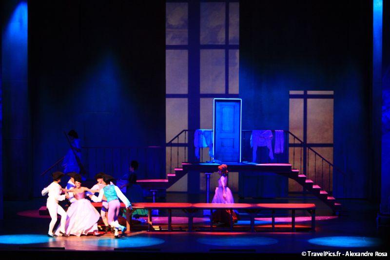 gal/Musical_Theatres/Mozart_Opera_Rock_-_Palais_des_Sports/Mozart_Opera_Rock_Palais_des_Sports_Paris236.jpg