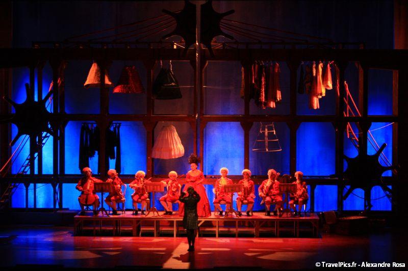 gal/Musical_Theatres/Mozart_Opera_Rock_-_Palais_des_Sports/Mozart_Opera_Rock_Palais_des_Sports_Paris260.jpg