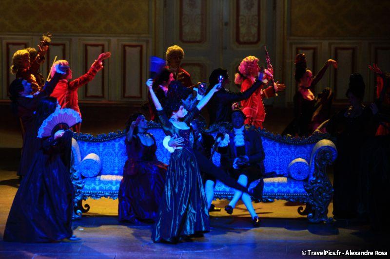 gal/Musical_Theatres/Mozart_Opera_Rock_-_Palais_des_Sports/Mozart_Opera_Rock_Palais_des_Sports_Paris358.jpg