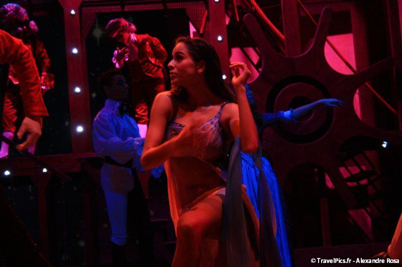 gal/Musical_Theatres/Mozart_Opera_Rock_-_Palais_des_Sports/Mozart_Opera_Rock_Palais_des_Sports_Paris379.jpg