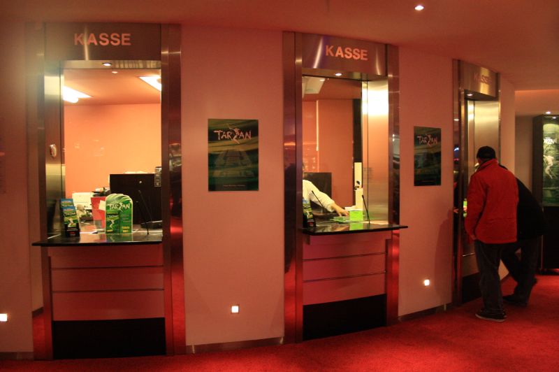 gal/Musical_Theatres/Tarzan_-_Disney_Musical_-_Hamburg/Tarzan_Disney_Musical_Hamburg041.jpg