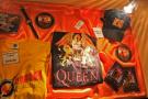 gal/Musical_Theatres/We_Will_Rock_You_-_Dominion_Theatre/Foyers_et_Merchandise/_thb_We_Will_Rock_You_Musical_London07.jpg