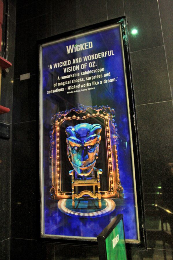 gal/Musical_Theatres/Wicked_-_Apollo_Victoria/Wicked_Musical_London004.jpg