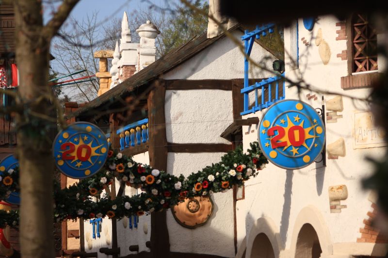 gal/Parc_Asterix/20_Ans/Parc_Asterix_20_Ans09.jpg