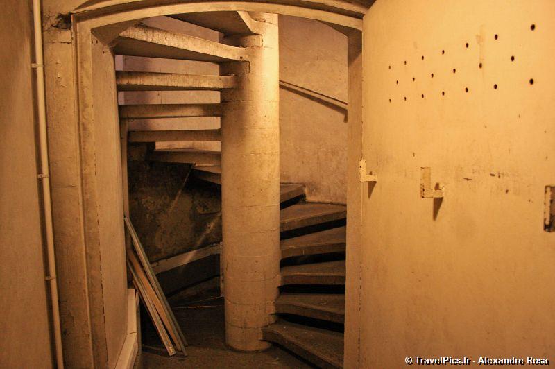 gal/Paris/Catacombes_-_Denfert_Rochereau/Catacombes_de_Paris_Denfert_Rochereau008.jpg
