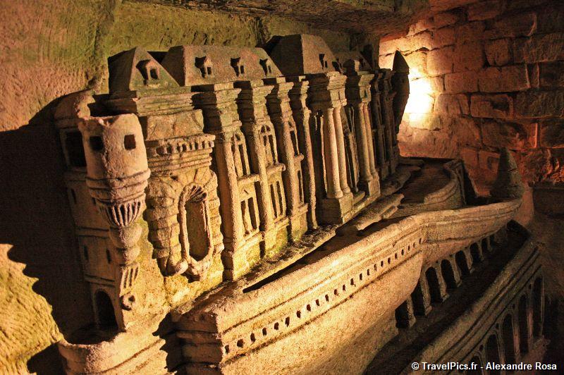 gal/Paris/Catacombes_-_Denfert_Rochereau/Catacombes_de_Paris_Denfert_Rochereau022.jpg