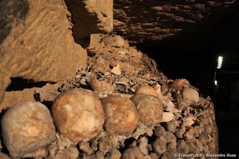 gal/Paris/Catacombes_-_Denfert_Rochereau/Catacombes_de_Paris_Denfert_Rochereau058.jpg
