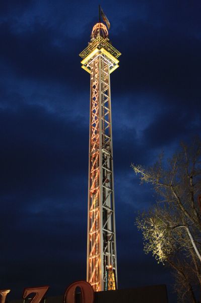 gal/Paris/Foire_du_Trone_-_2009/Foire_du_Trone_2009_Paris_fete_foraine03.jpg