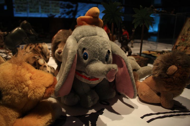 gal/Paris/Musee_du_Quai_Branly/Tarzan_ou_Rousseau_chez_les_Waziris/Tarzan_Exposition_Musee_Quai_Branly062.jpg