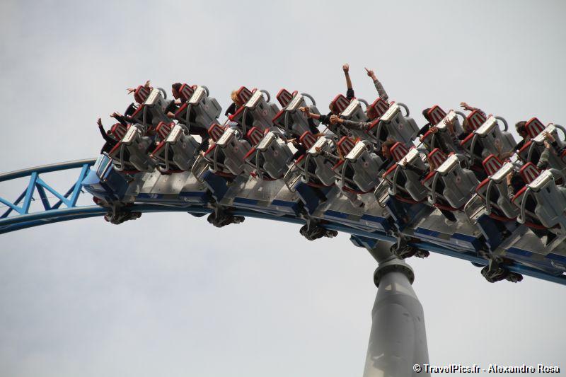 gal/Theme_Parks/Europa_Park/Islande/Blue_Fire/Blue_Fire_megacoaster_Europa_Park003.jpg