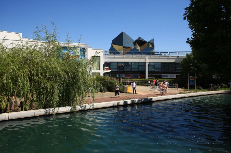 gal/Theme_Parks/Futuroscope/Futuroscope_Poitiers182.jpg