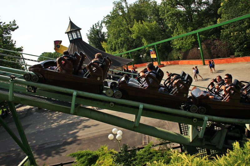 gal/Theme_Parks/Gardaland/Magic_Mountain/Gardaland_Magic_Mountain_Vekoma42.jpg
