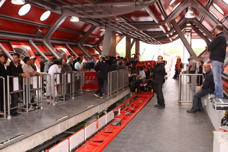 gal/Theme_Parks/Mirabilandia/iSpeed/iSpeed_Mirabilandia_Intamin_coaster162.jpg