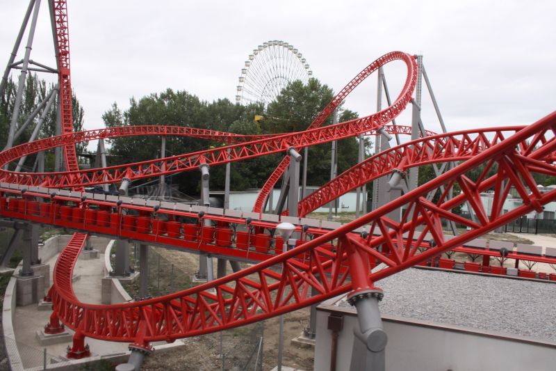 gal/Theme_Parks/Mirabilandia/iSpeed/iSpeed_Mirabilandia_Intamin_coaster199.jpg