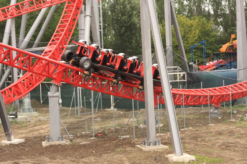 gal/Theme_Parks/Mirabilandia/iSpeed/iSpeed_Mirabilandia_Intamin_coaster353.jpg